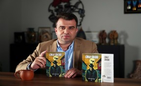 Gazeteci Sinan Kerim Uçkaç'tan ilk roman: Çorap Söküğü