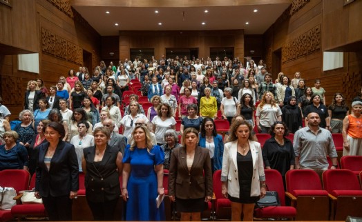 Hemşireler Haftası’nda geçmişle gelecek bir araya geldi
