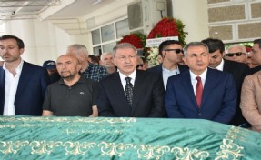 Hulusi Akar'ın acı günü: Kayınvalidesini kaybetti