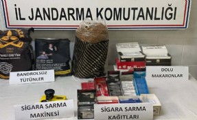 İşyerinde kaçak tütünle yakalanıp, gözaltına alındı