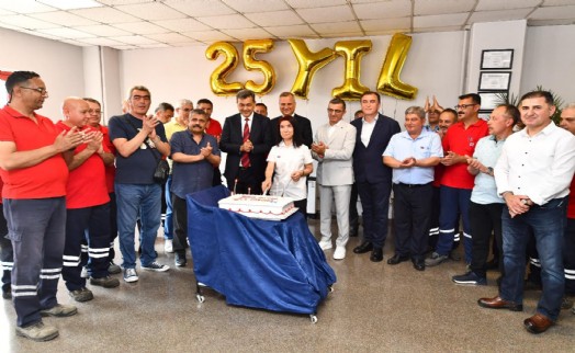 İzmir Metrosu 25 yaşında