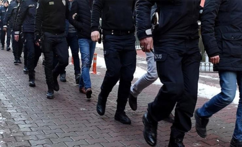 İzmir dahil 18 ilde 'dolandırıcılık' operasyonu: 7,5 milyar liralık hesap hareketi dikkat çekti!