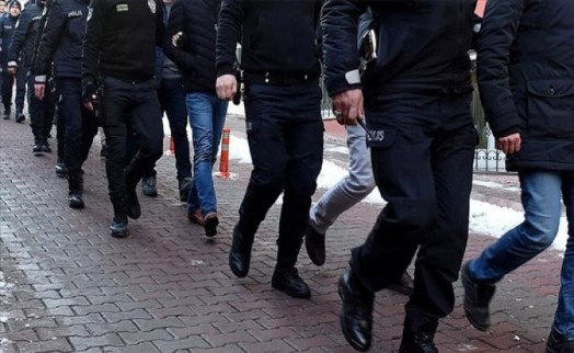 İzmir dahil 18 ilde 'dolandırıcılık' operasyonu: 7,5 milyar liralık hesap hareketi dikkat çekti!