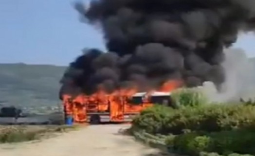 İzmir'de ESHOT alev alev yandı!
