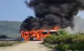 İzmir'de ESHOT alev alev yandı!