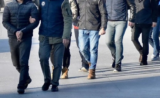 İzmir dahil 49 ilde tefeci baskını: Sahte altın atölyesi de deşifre edildi!