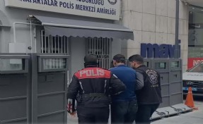 İzmir'de uyuşturucu operasyonunda 4 tutuklama
