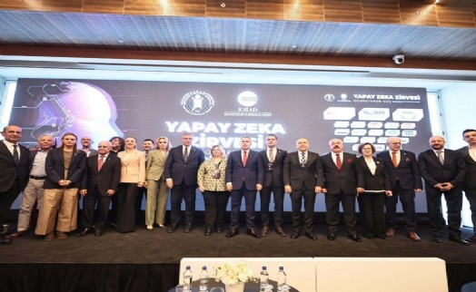 İzmir'de yapay zeka zirvesi