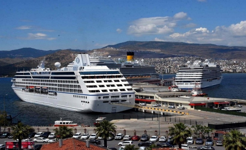 İzmir'e ilk 4 ayda turist akını: En çok ziyaretçi o ülkeden!