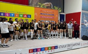 İzmir, spor başkenti olma yolunda: Kupanın sahipleri belli oldu