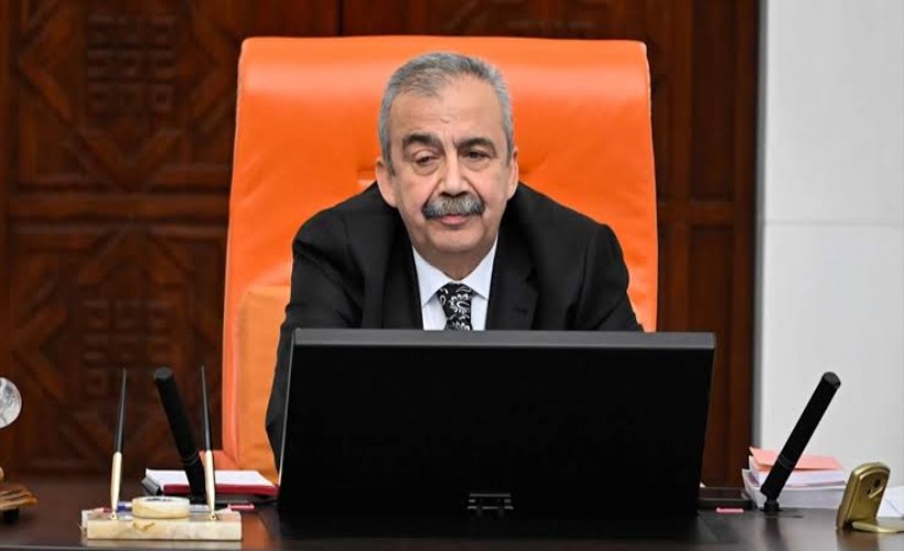 İzmirli siyasilerden Sırrı Süreyya Önder için taziye mesajları