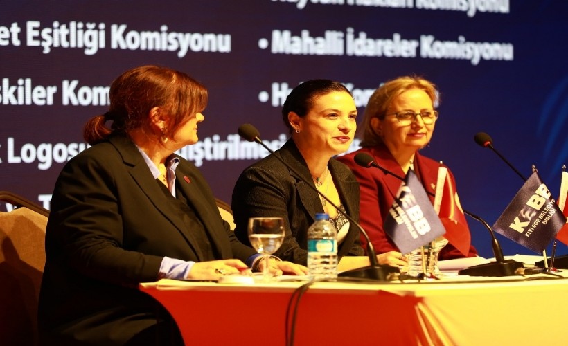 KEBB meclisinde Sengel'den 'İmamoğlu' mesajı: Umudu yeşertenlerin coğrafyasındayız