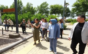 Kadın Erkek Fırsat Eşitliği Komisyonu Üyeleri Yaşam Köyünü gezdi