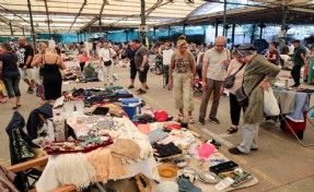 Karşıyaka Belediyesi’nden tepki çeken ikinci el pazarı kararı