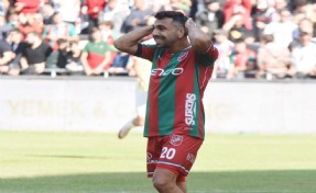 Karşıyaka'da Hakan Barış kayıplarda