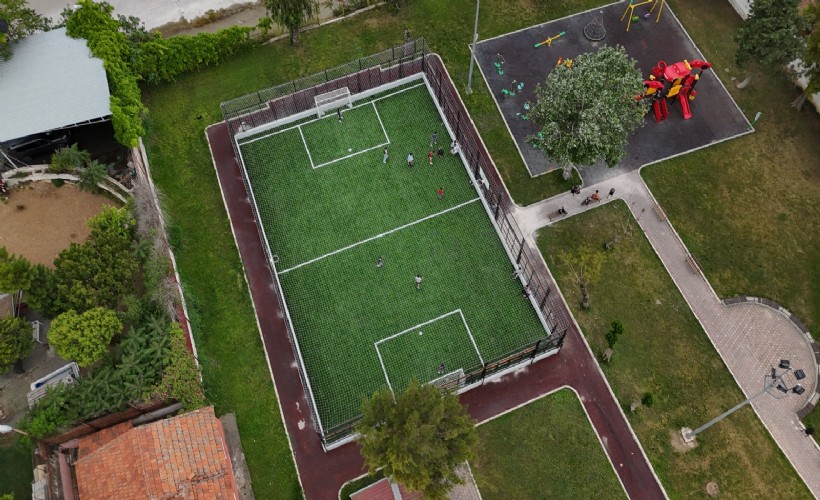 Konak’tan Yenidoğan Parkı’na modern saha