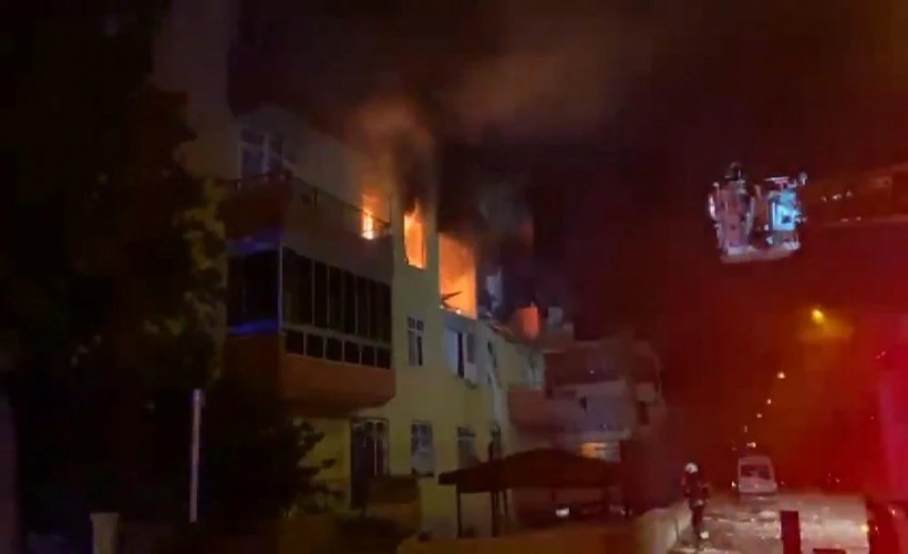 Konya'da dört katlı binada doğalgaz patlaması: 12 yaralı