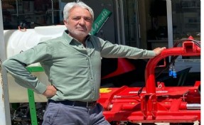 Kullandığı traktörün altında kalarak öldü