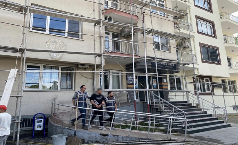 Manisa’da durdurulan otomobilde uyuşturucu hap ele geçirildi