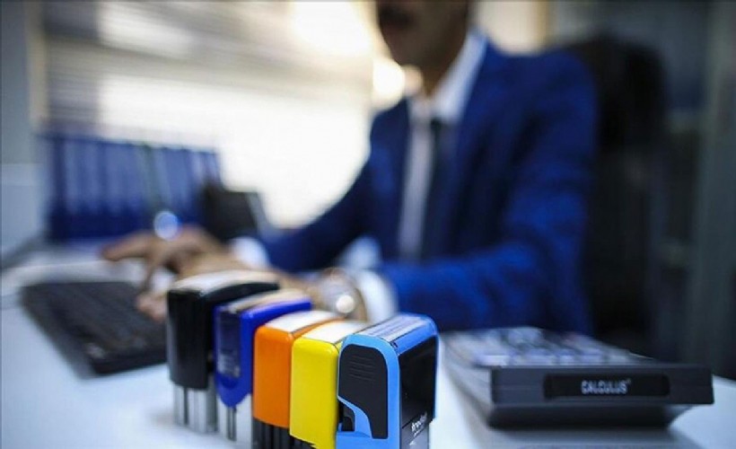Memurların çalışma şartlarında kritik düzenleme: O sınır değiştiriliyor!