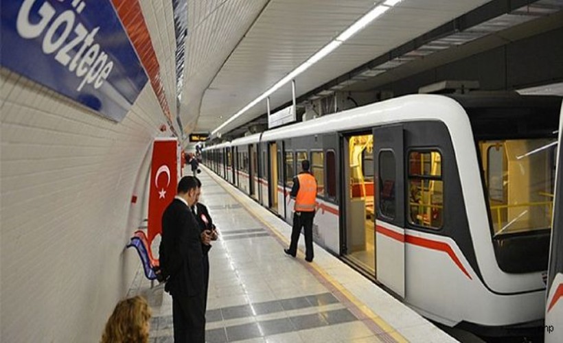 Metro'da intihar girişimi aksaklığa neden olmuştu: Seferler normale döndü