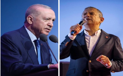 Mitingte Özel’den çok konuşulan ‘Erdoğan’ videosu: Çelişkili ifadelerini izletti!