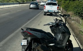 Motosiklet bariyere çarptı: 1 ölü, 1 yaralı