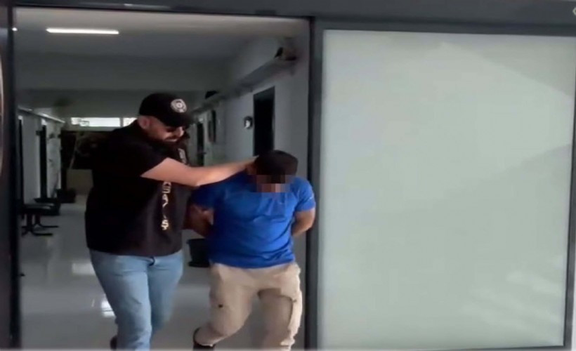 2 ilçede 4 motosiklet çalan hırsız yakayı ele verdi: Hırsızlık anları kamerda