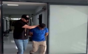 2 ilçede 4 motosiklet çalan hırsız yakayı ele verdi: Hırsızlık anları kamerda