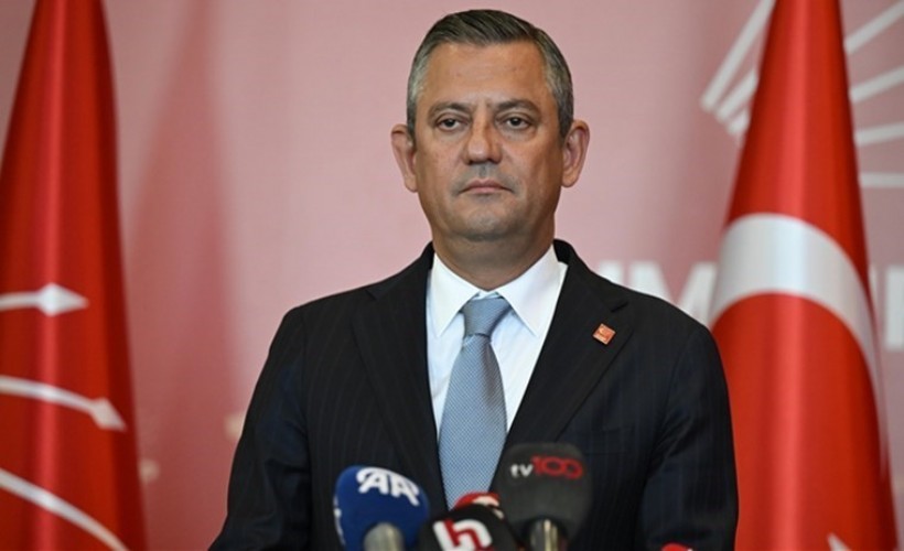 Özel'den Erdoğan'a yanıt: Serseriden ders alacak olsak...