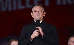 Özel'den net mesaj: Bir santim eğilmeyeceğiz, biz kazanacağız