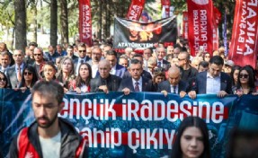 Ankara'da 'Üç Fidan' için anma yürüyüşü... Özgür Özel de katıldı!