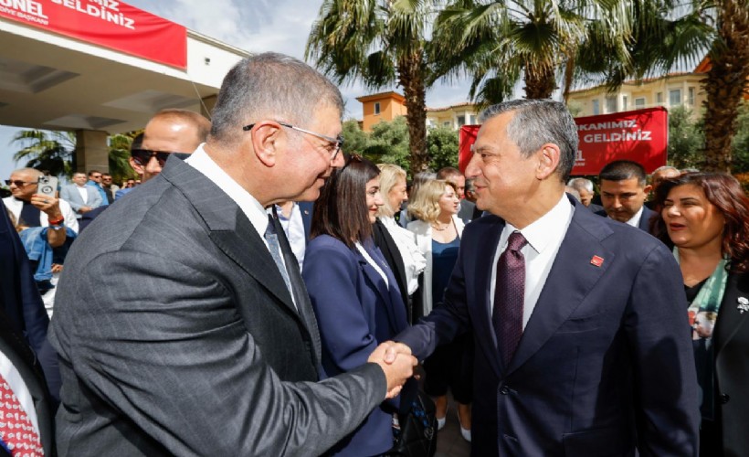 Özgür Özel İzmir’in projelerini örnek gösterdi: 'Kırmızı Bayrak Projesi yaygınlaştırılacak'