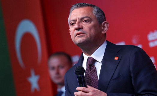 Özel'den 'AK Parti' örnekli öz eleştiri: Burası particilik, partizanlık yapılacak yer değil