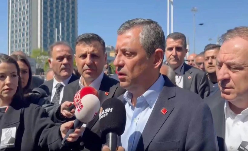Özgür Özel Sırrı Süreyya Önder'in herkesten sakladığı sırrı açıkladı! 'Ben öldükten sonra anlat' demiş