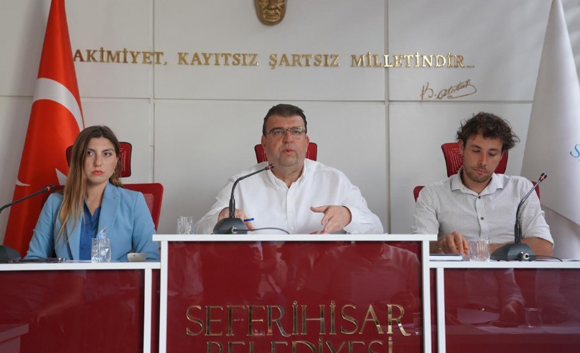 Seferihisar Belediye Meclisi’nden Özgür Özel’e yapılan saldırıya kınama