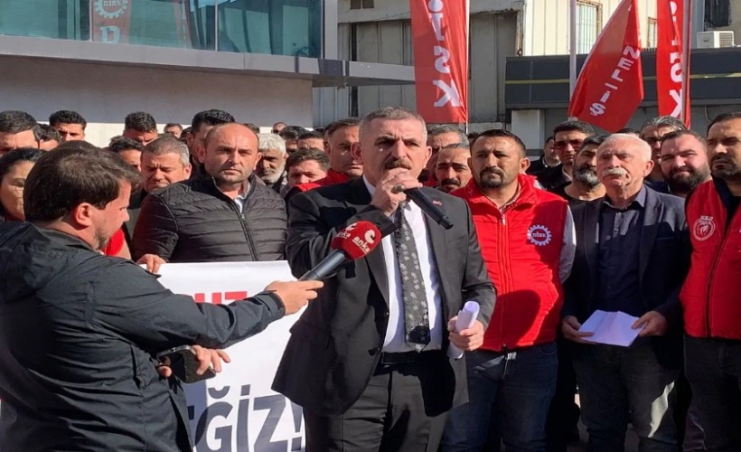 Sendikadan Başkan Tugay’a ‘maaş’ yanıtı: 'Vali beni ilgilendirmiyor!'