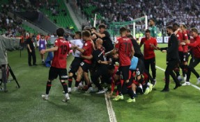 Süper Lig'e yükselen son takım belli oldu
