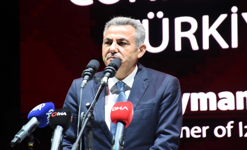 Turizm profesyonelleri İzmir'de buluştu.. Vali Elban: İzmir'e gelmek için çok bahane var