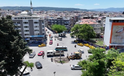 Üçkuyular'da yeni düzenleme başladı: Buca'da trafik rahatlayacak!