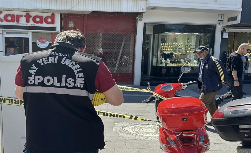 Uşak'ta kuyumcu dükkanına silahlı saldırı: 2 yaralı