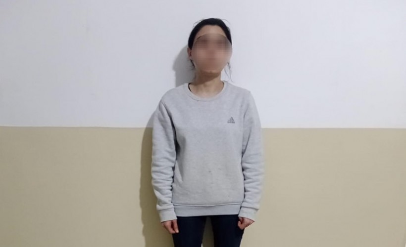 Yüzerek Yunan adasına geçmeye hazırlanan kaçak göçmen yakalandı
