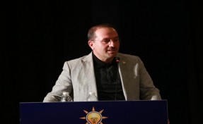 AK Parti Karşıyaka Danışma Meclisi'nde mesaj seli: 'CHP'liler işçi kıyımı yapıyor!'