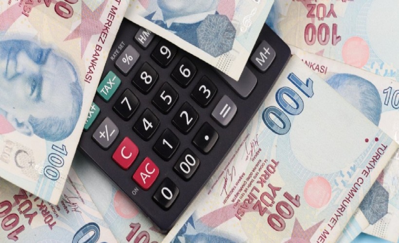 AK Parti'den kafaları karıştıran asgari ücret açıklaması