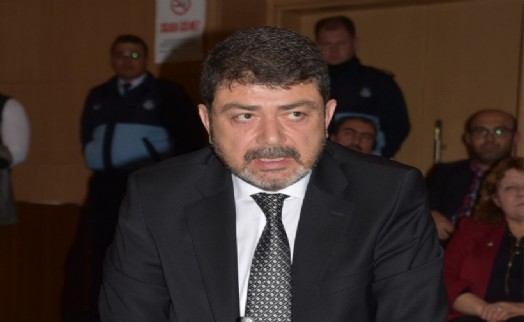 AK Partili Atmaca, Başkan Tugay’a yüklendi: 'Grev olsun diye elinden geleni yaptın!'