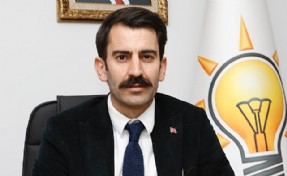 AK Partili Kişili’den Tugay’a TİS çıkışı 'Korkarız ki; hem bozacı hem şıracı'