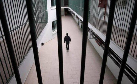 Adalet Bakanlığı cezaevlerindeki 'manevi rehber' sayısını açıklamadı