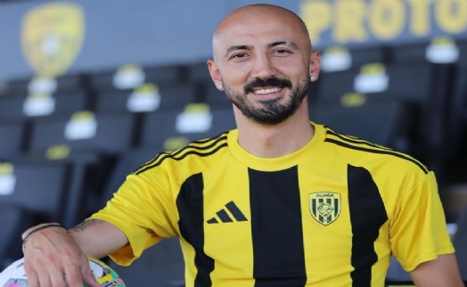 Aliağa FK Ahmet İlhan'la imzaladı