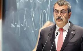Bakan Tekin canlı yayında 'LGS' haberini doğruladı