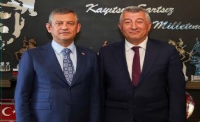 Başkan Günay'dan Özgür Özel'e tam destek